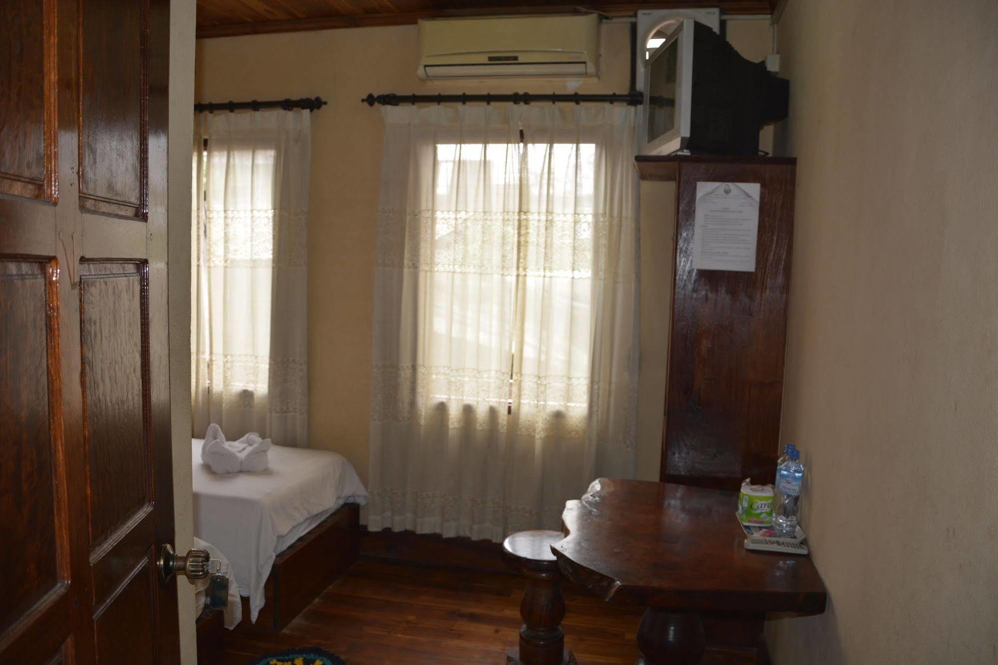 Silikhane Guesthouse Луанг Прабанг Екстериор снимка