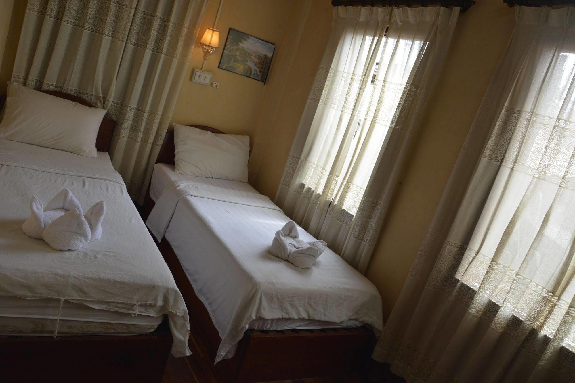 Silikhane Guesthouse Луанг Прабанг Екстериор снимка