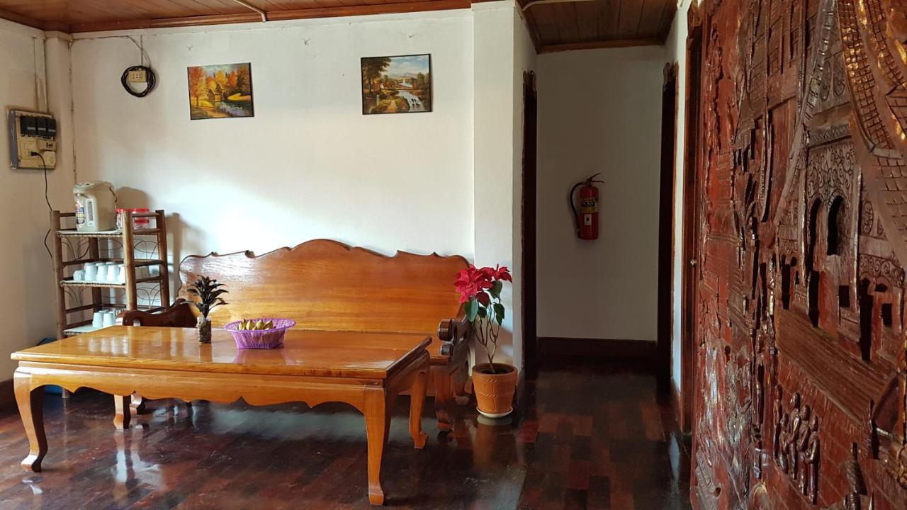 Silikhane Guesthouse Луанг Прабанг Екстериор снимка