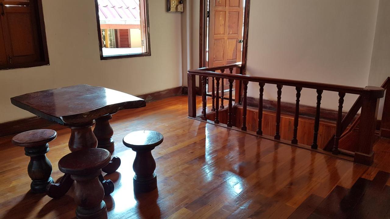 Silikhane Guesthouse Луанг Прабанг Екстериор снимка