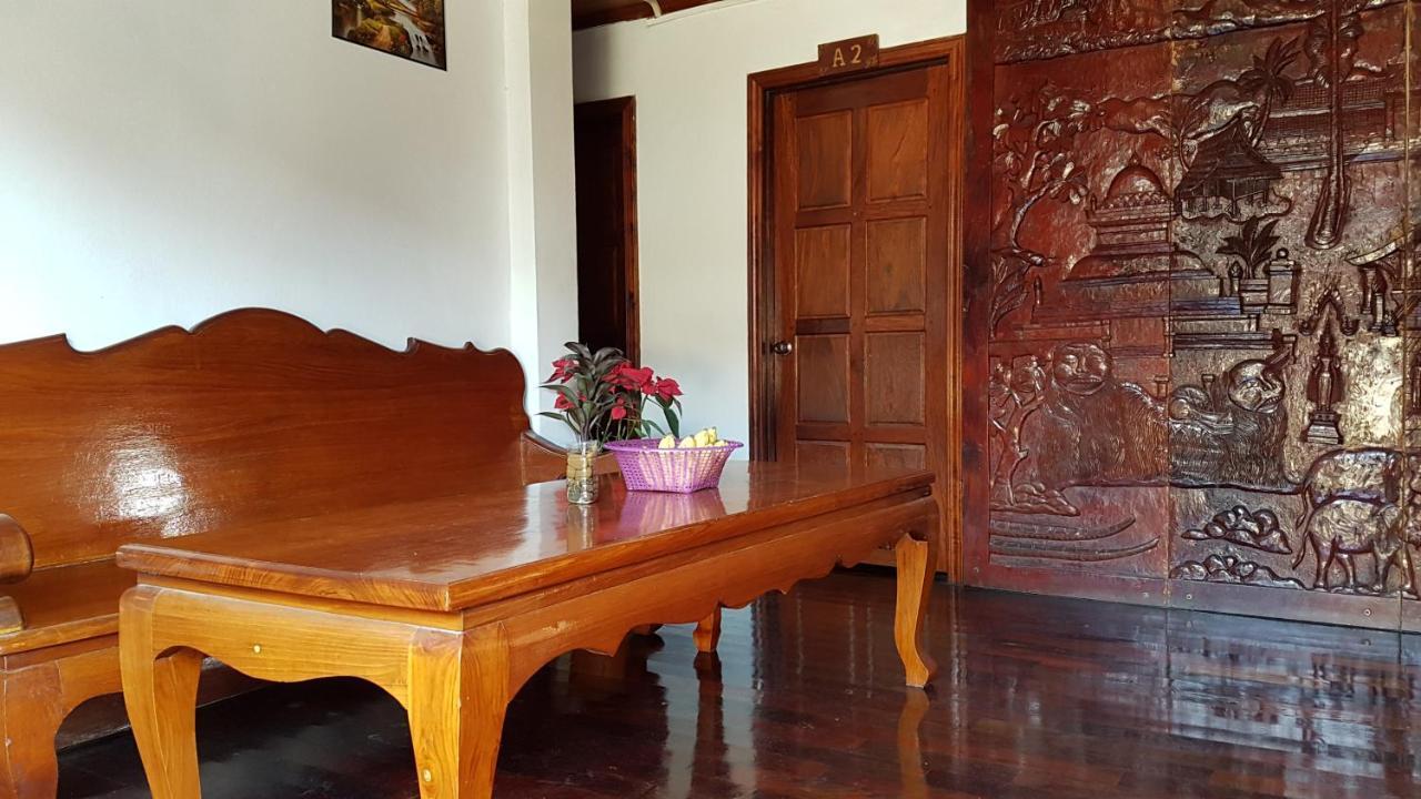 Silikhane Guesthouse Луанг Прабанг Екстериор снимка