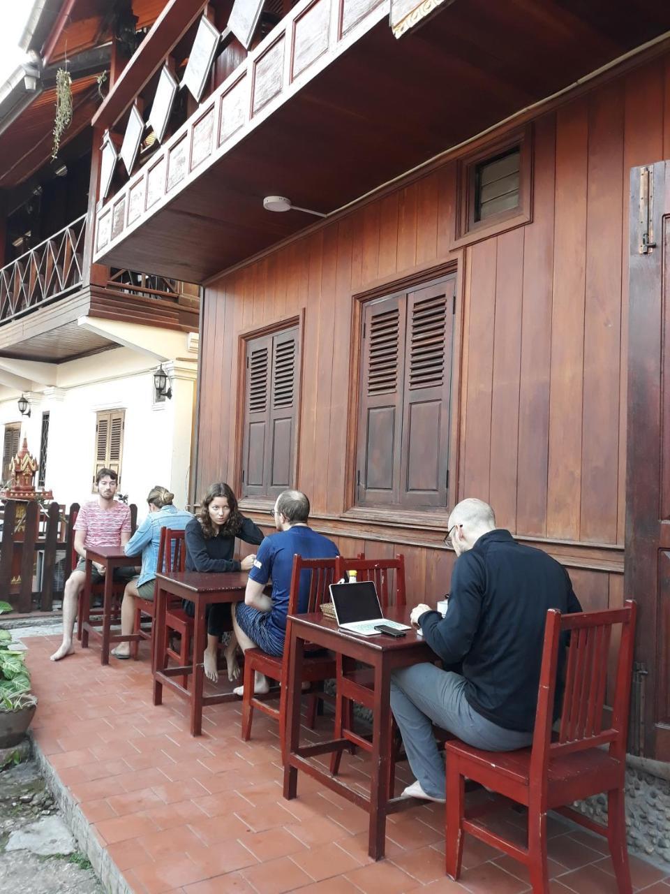 Silikhane Guesthouse Луанг Прабанг Екстериор снимка